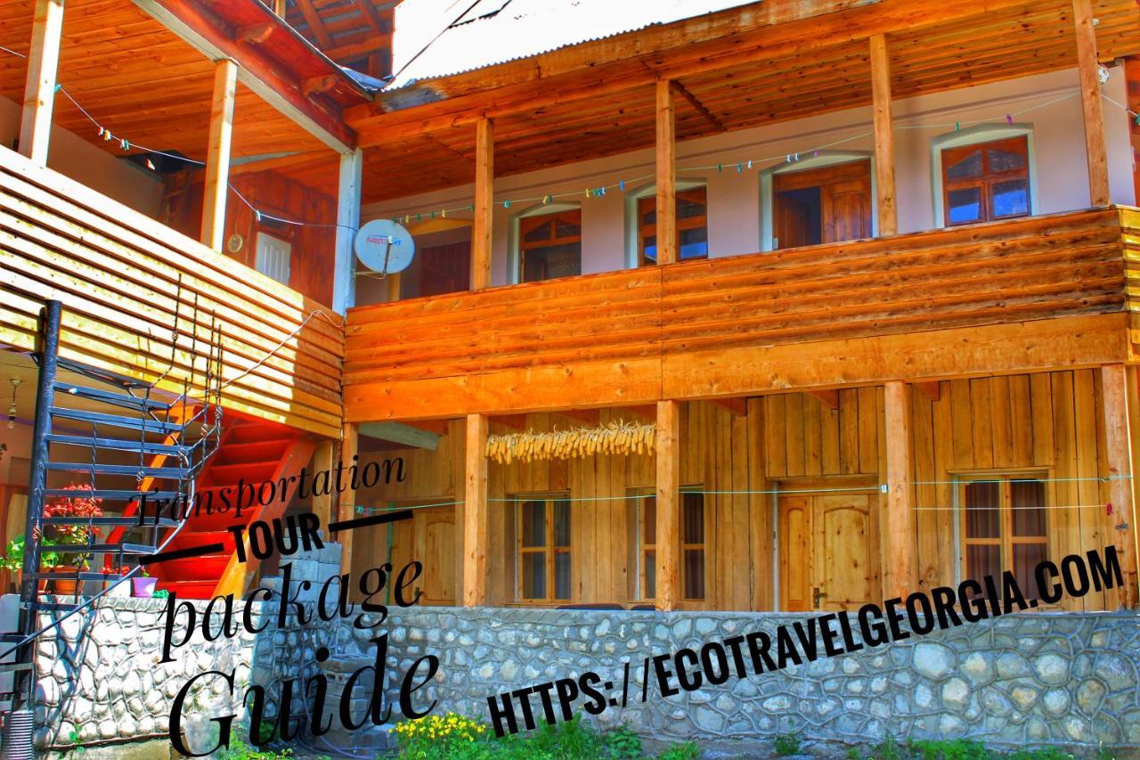 ホテル Ecohouse Svaneti メスティア エクステリア 写真